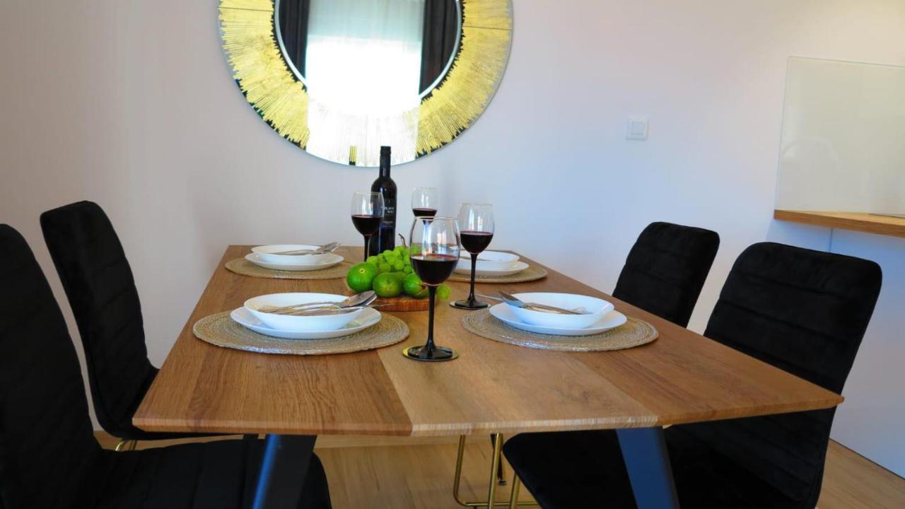 Casari Rooms & Apartments Σπλιτ Εξωτερικό φωτογραφία